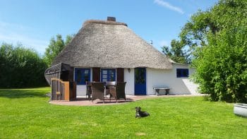 Fischerkate direkt am Sandstrand