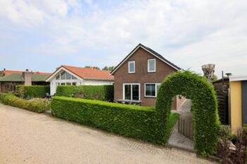 Bungalows im Park De Groote Vliet am Wasser