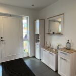 E60B0015-0CD6-4A6F-9F06-3CF0277C745C