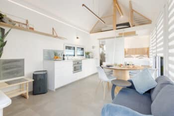 Tinyhouse Hacklstein mit großer Holzterrasse